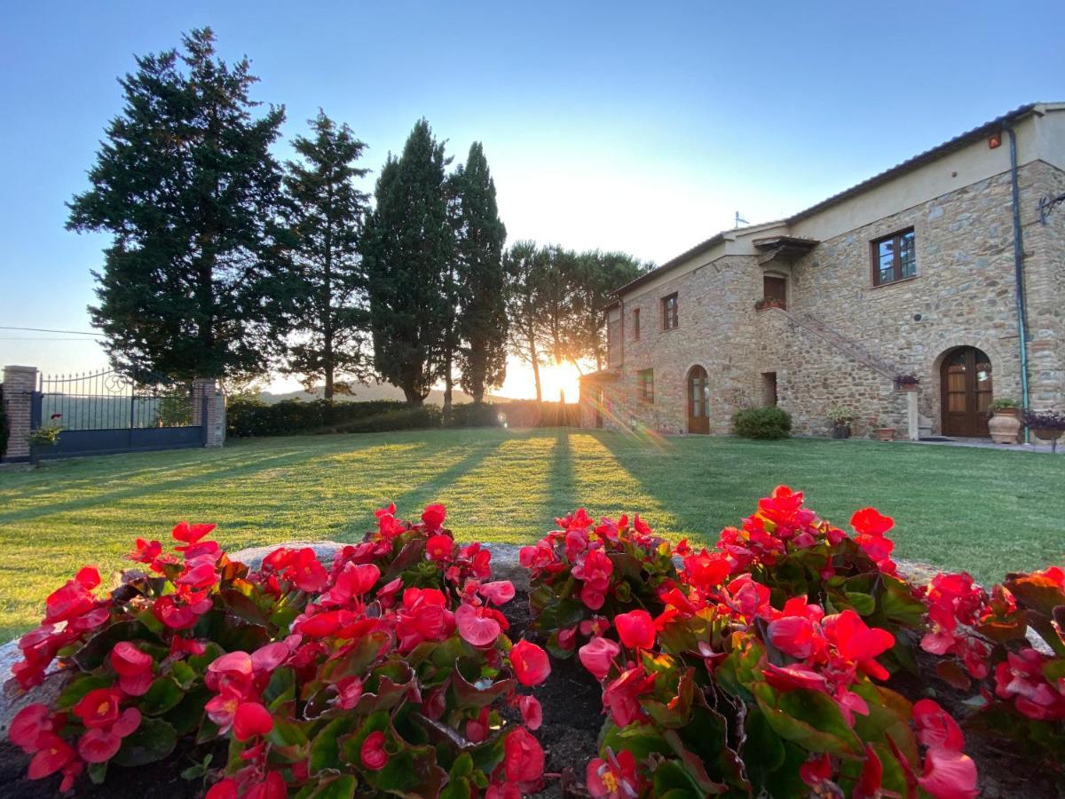 Agriturismo L'Antica Quercia Pomarance Esterno foto